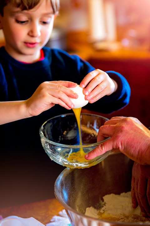 Cuisiner avec vos enfants.